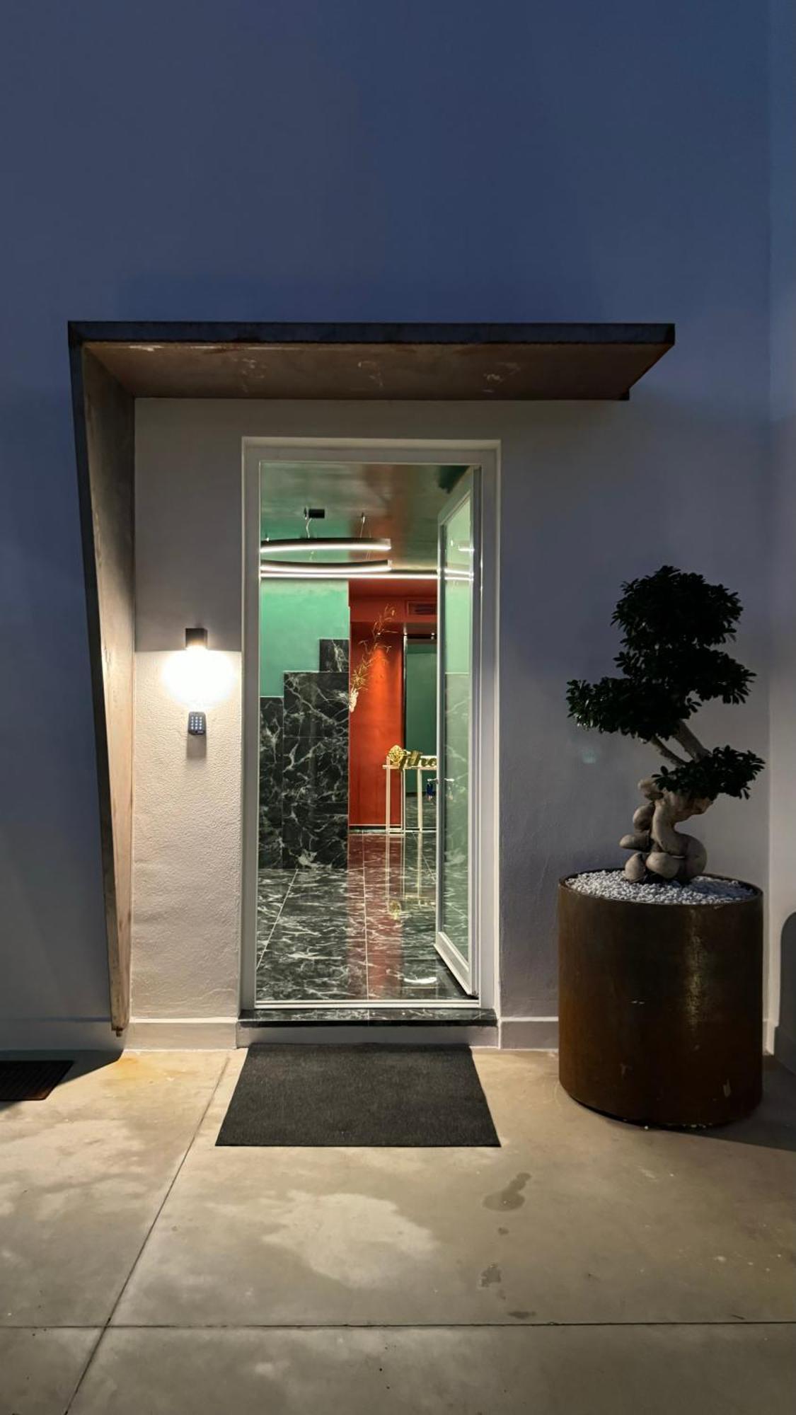 Nola Boutique Hotel Nbh Екстер'єр фото